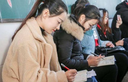 2021高考報(bào)志愿,適合女生選擇的專(zhuān)業(yè),就業(yè)率高收入也不低